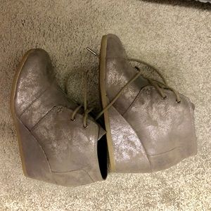 Toms Booties